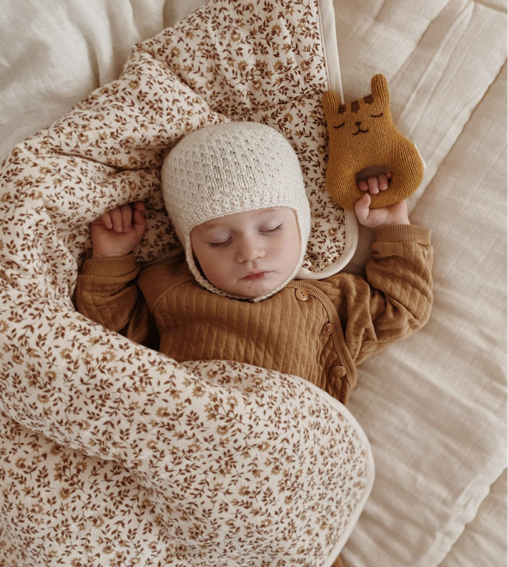Main Sauvage Tiger rattle image 1