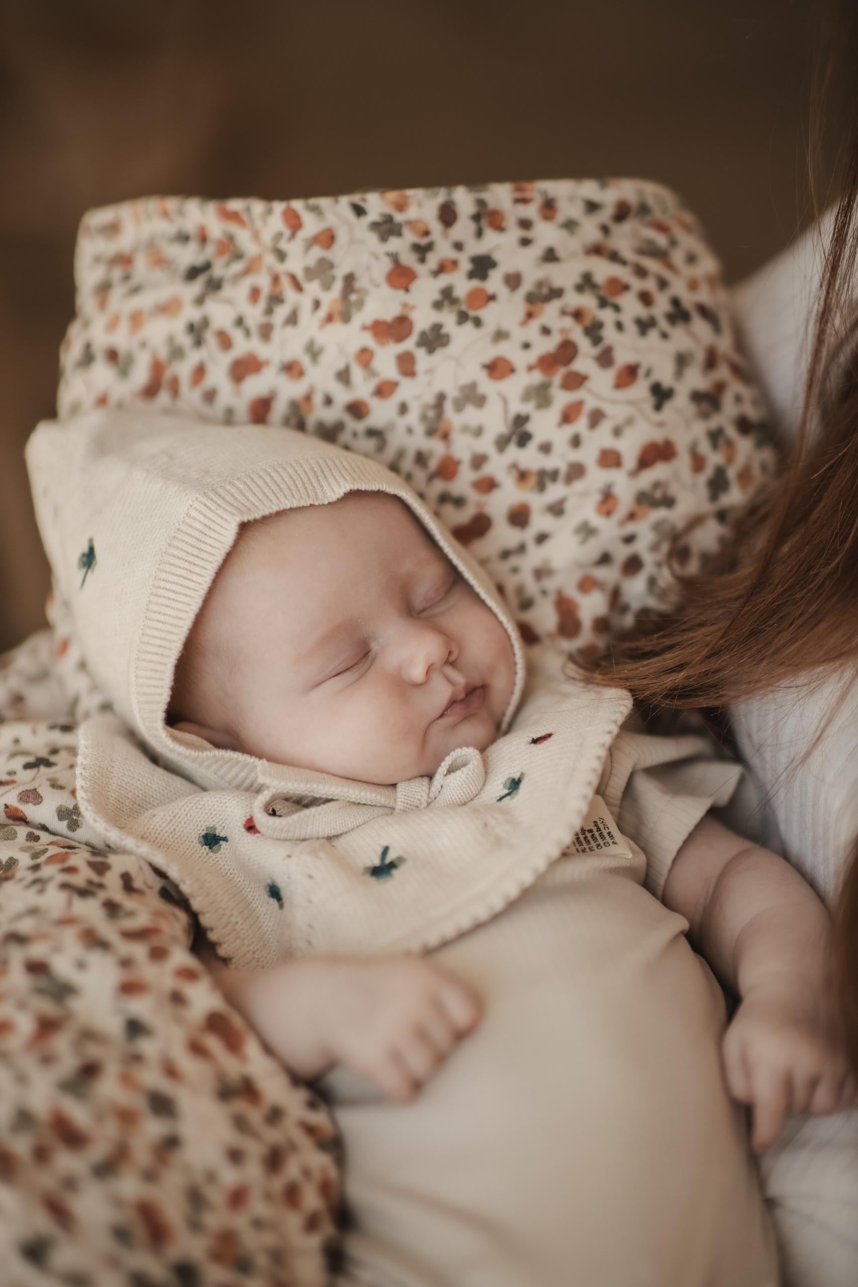 Saga Copenhagen Embroidery Knitted Bib - Flora on Cream image 1