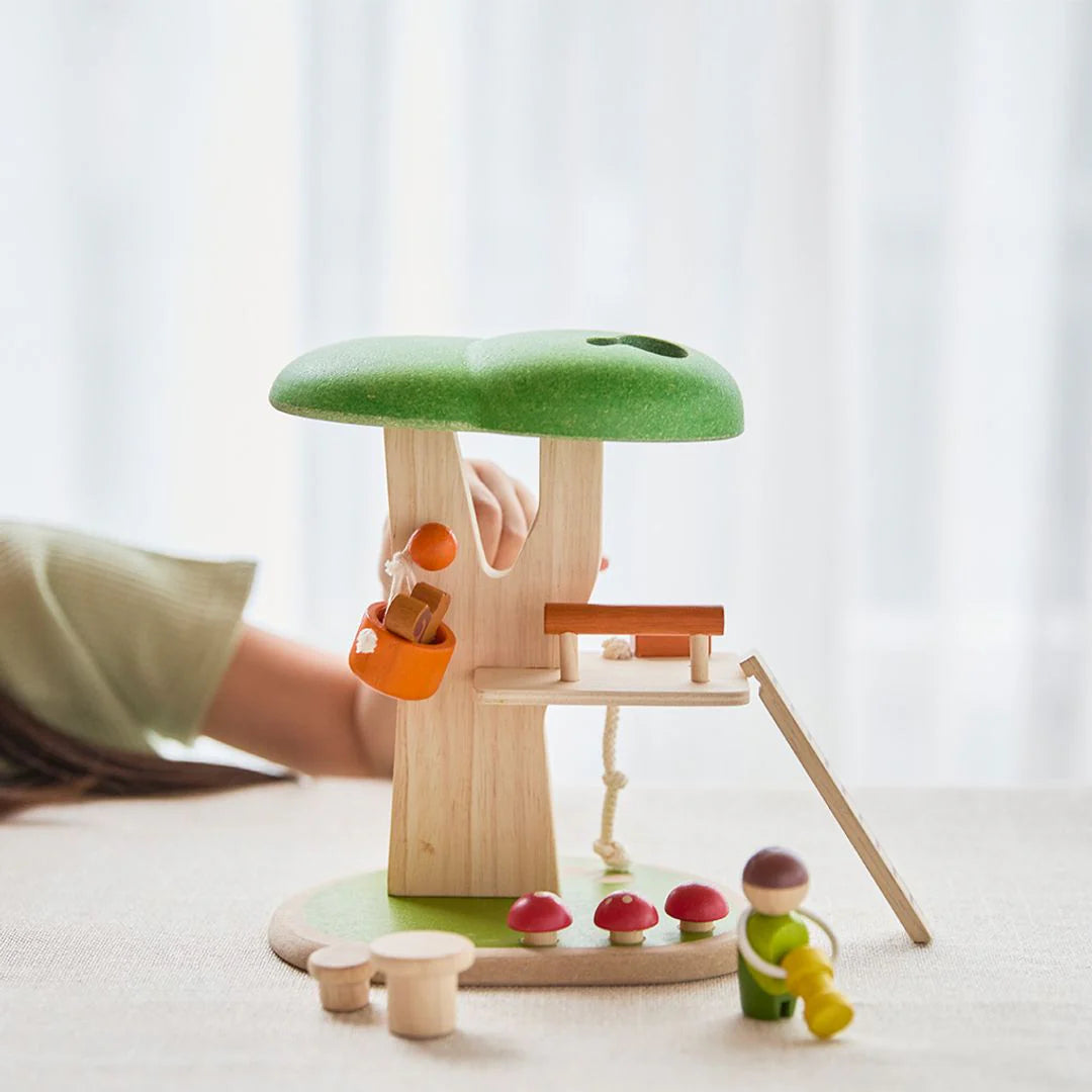 PlanToys Nature Adventure Tree House Toy Set image 2