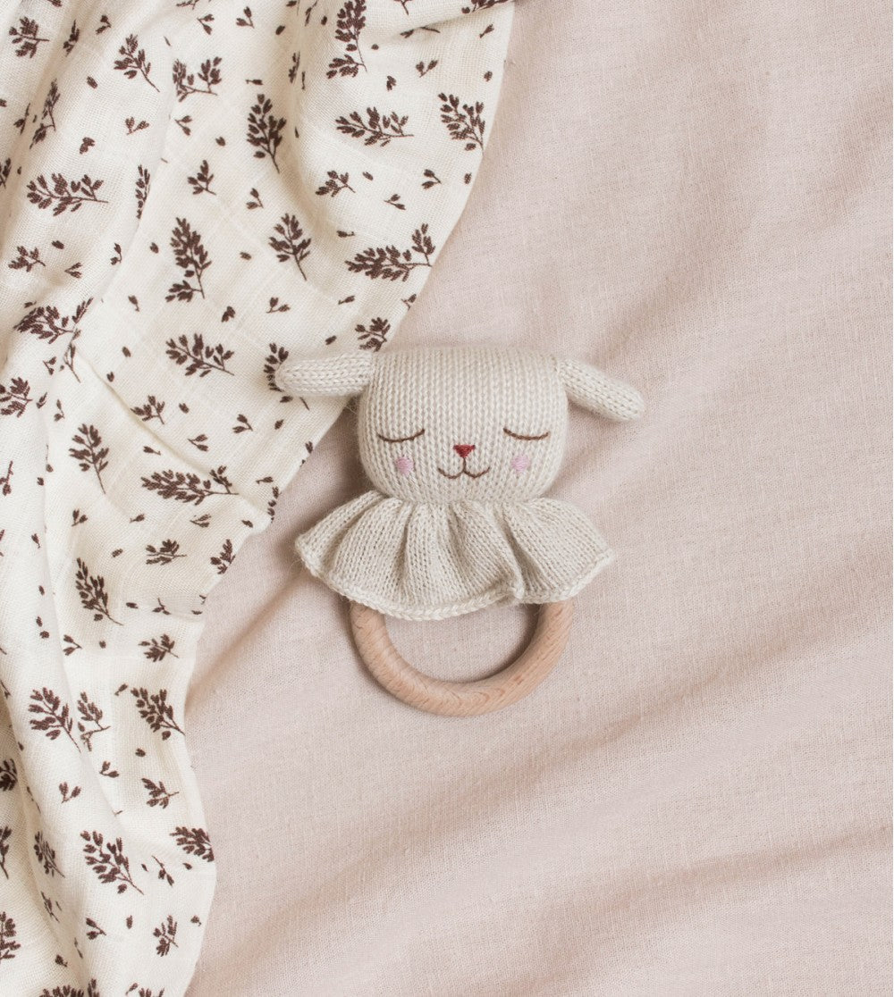 Main Sauvage Lamb teething ring image 1