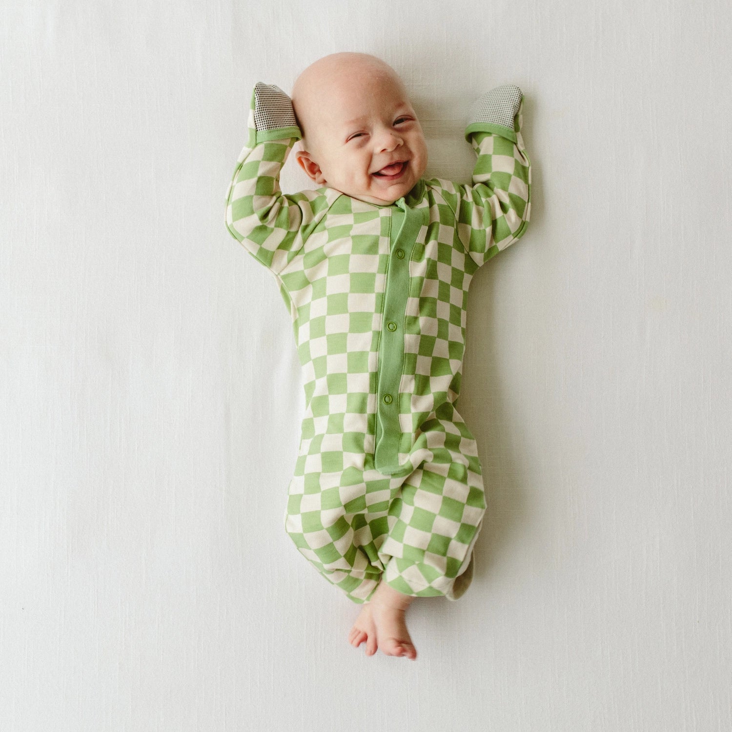 goumikids 24 Hour Convertible Sleeper Baby Gown - Cabana Green image 3