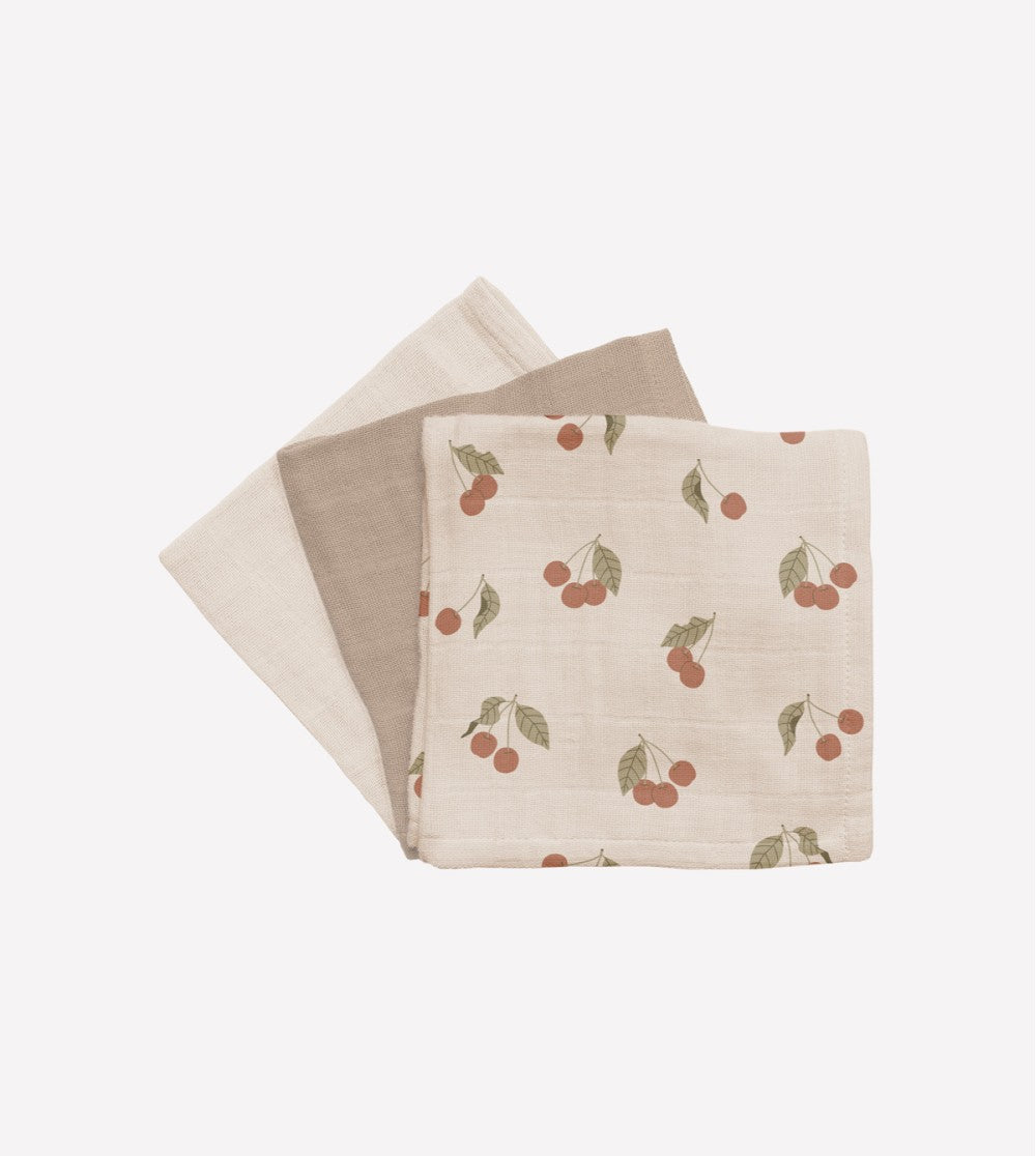 Main Sauvage 3 pack muslin wipes | cherry image 0