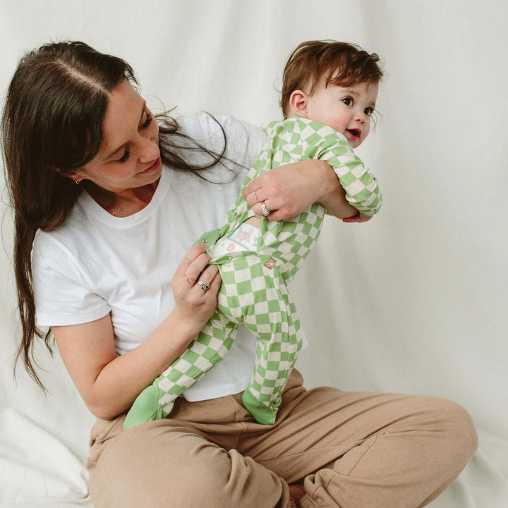 goumikids Grow With You Footie + Snug Fit - Cabana Green image 3