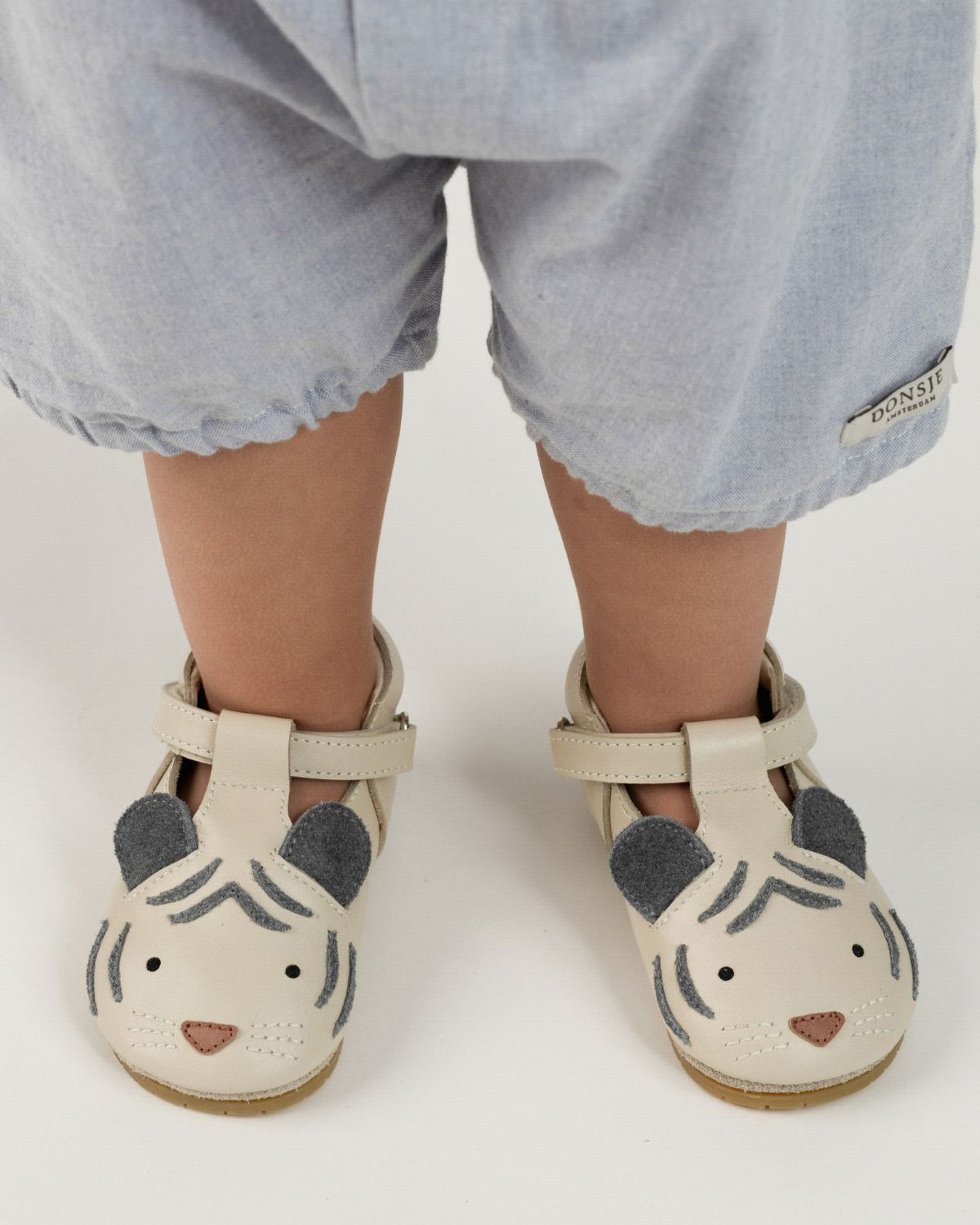 Spark Special Shoes | White Tiger