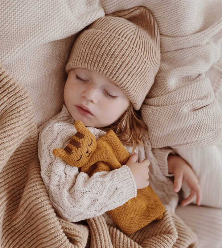 Main Sauvage Knit cuddle cloth | tiger image 2