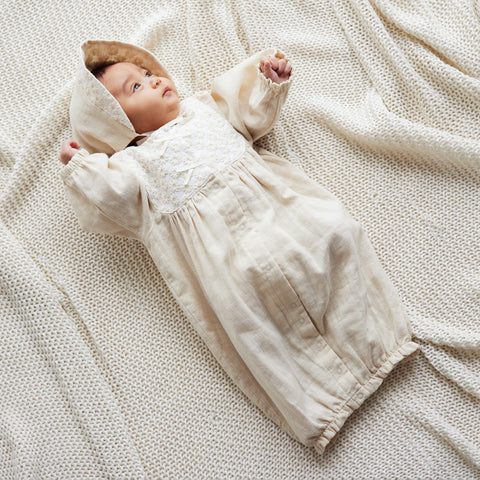 Hoppetta Flower Embroidered Newborn Gown & Bonnet Set