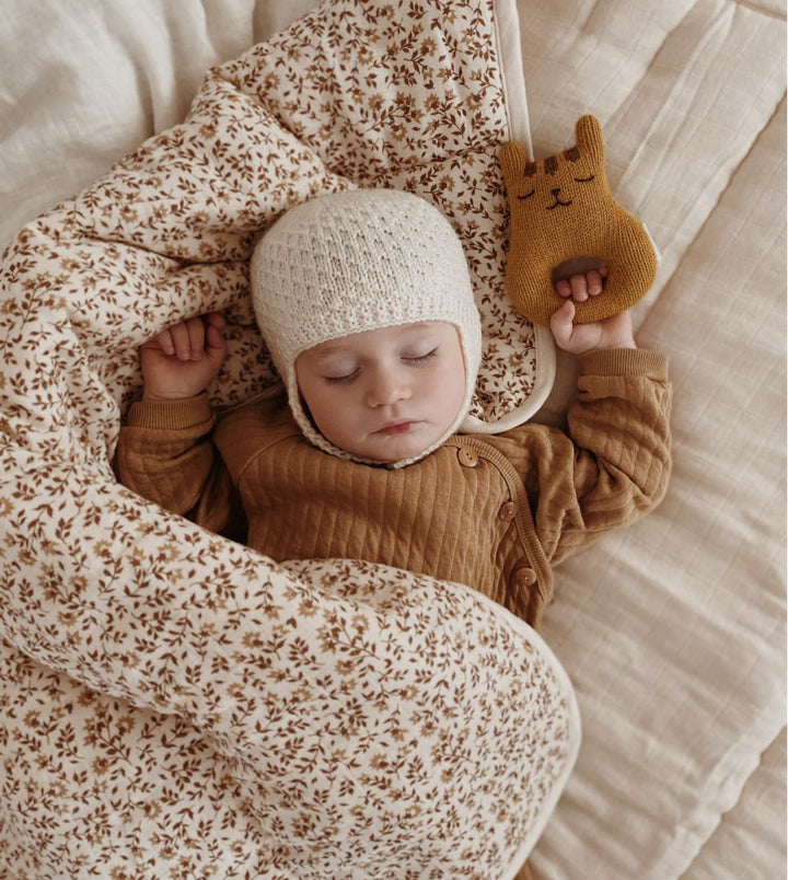 Main Sauvage Tiger rattle image 1