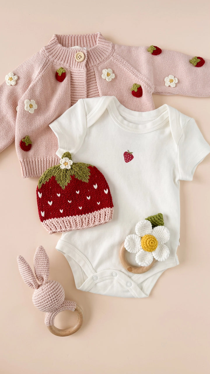 The Blueberry Hill Onesie Strawberry | 0-6m, Onesize image 3