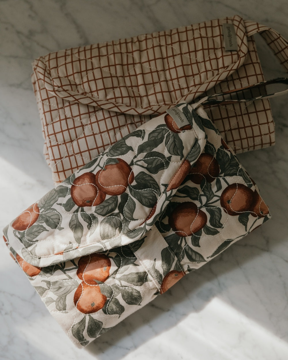Garbo&amp;Friends Satin Quilted Change To Go - Pomme image 1