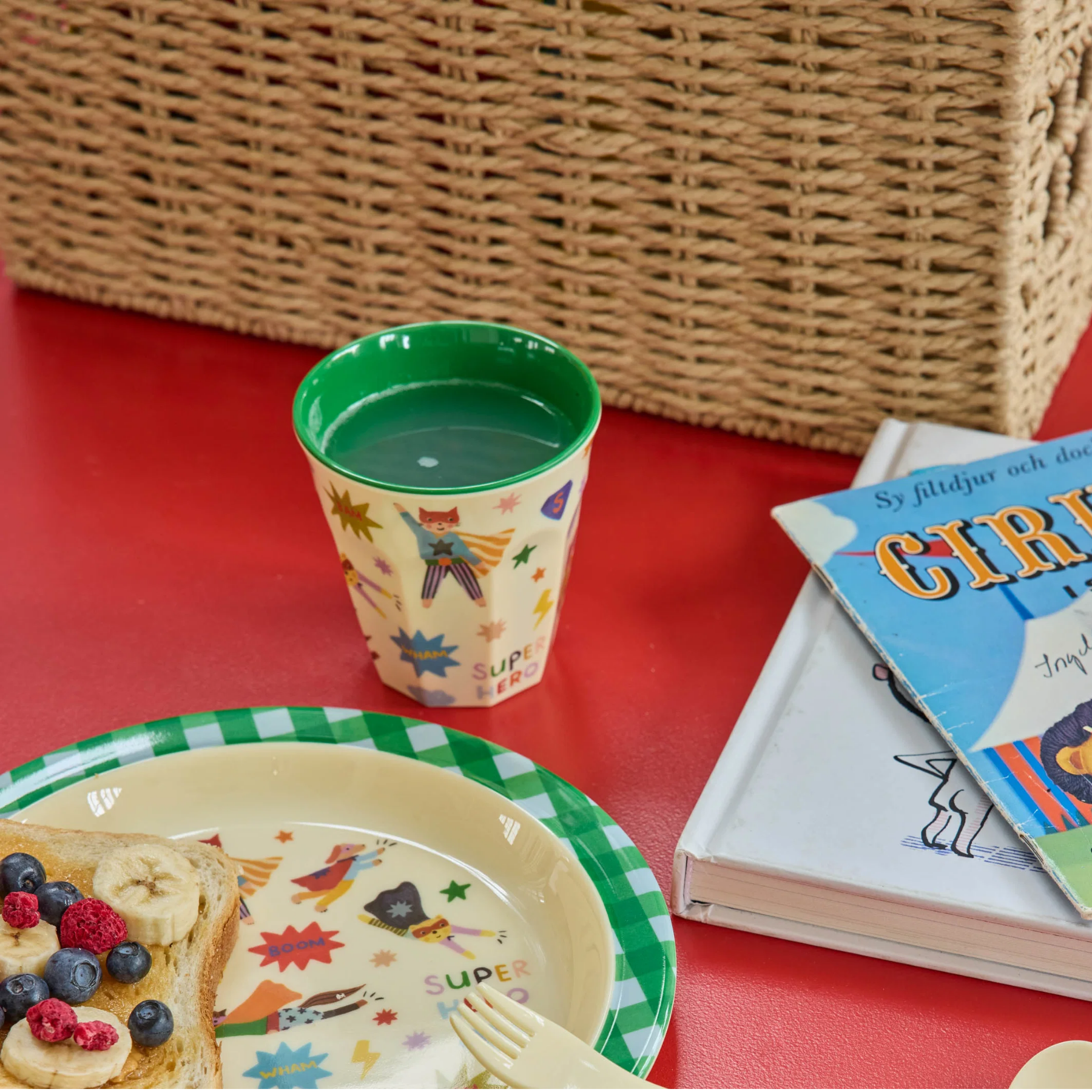 Melamine Kids Lunch Plate with Hero Print – Green