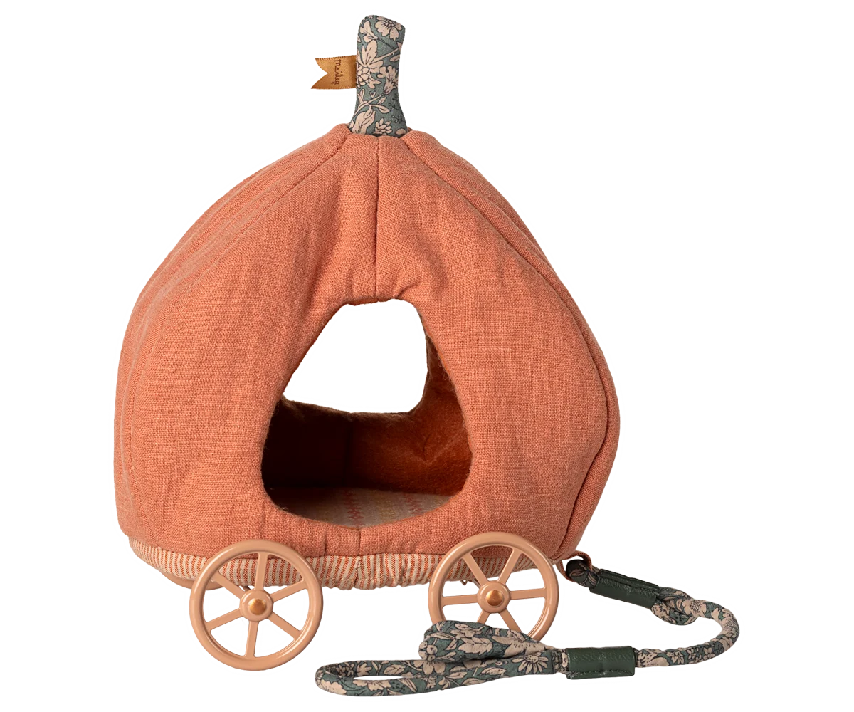 Pumpkin carriage, Mouse