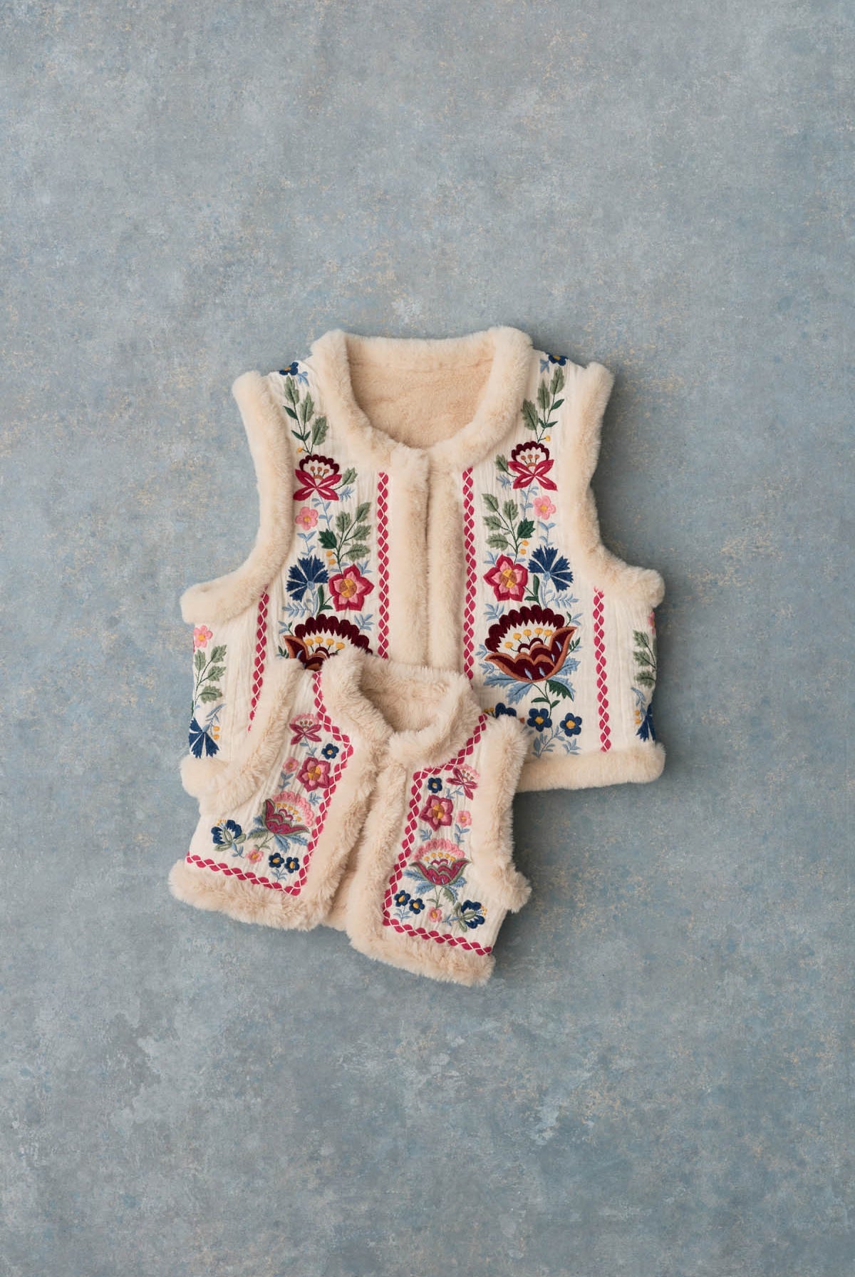 Librana Vest
