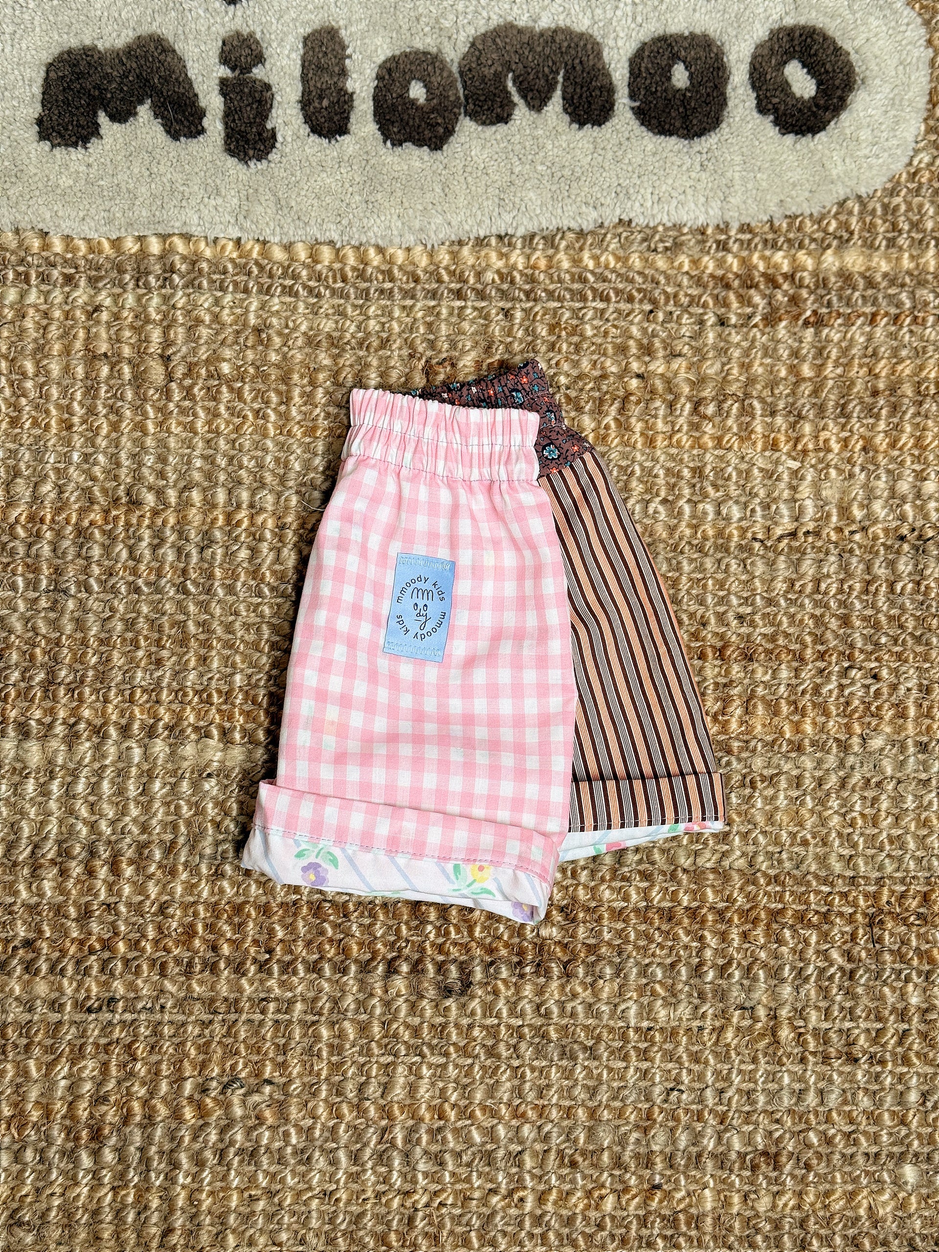 Mmoody Shorts : 1/2T