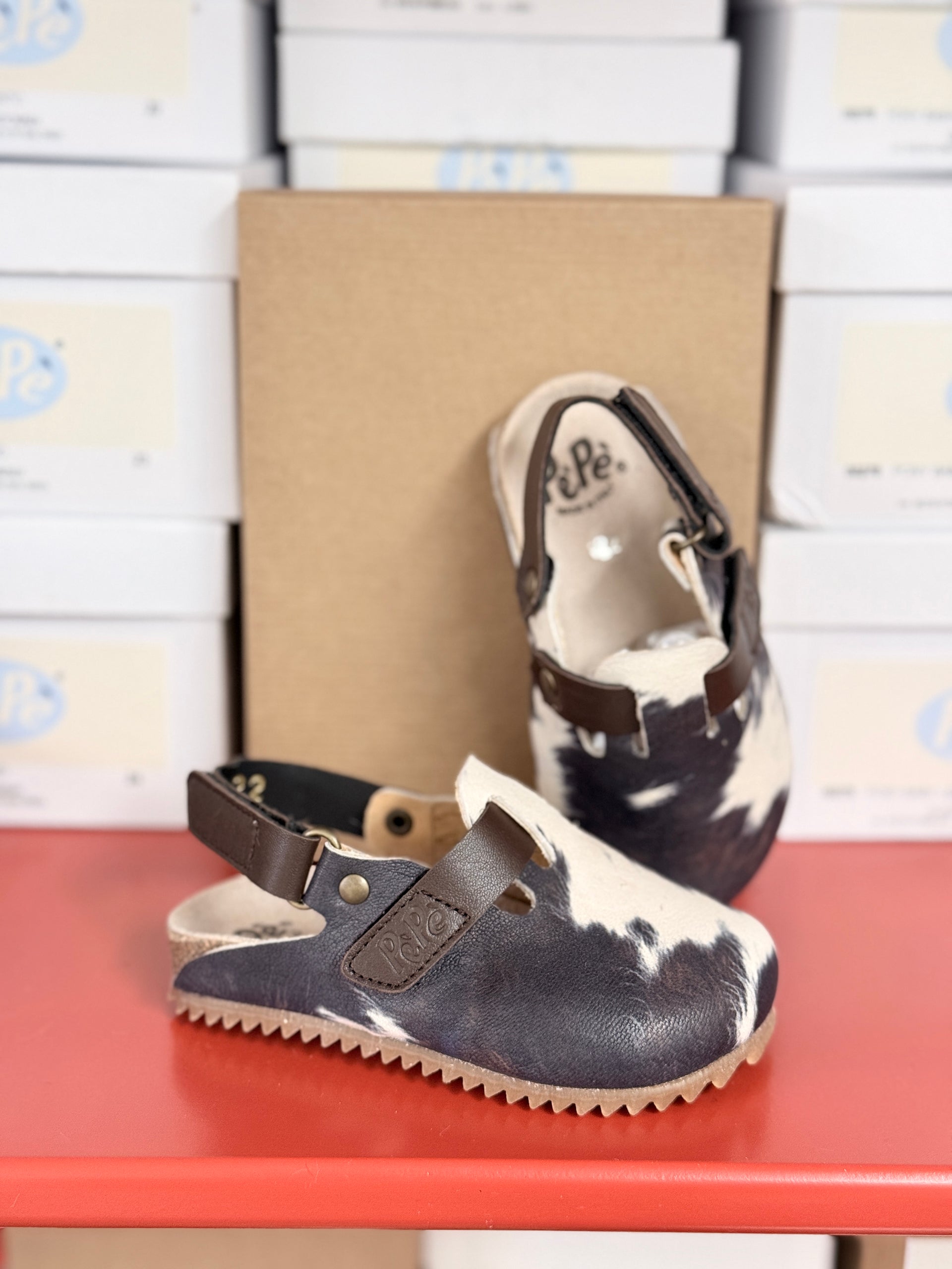 932 - Napa Mou Sandals