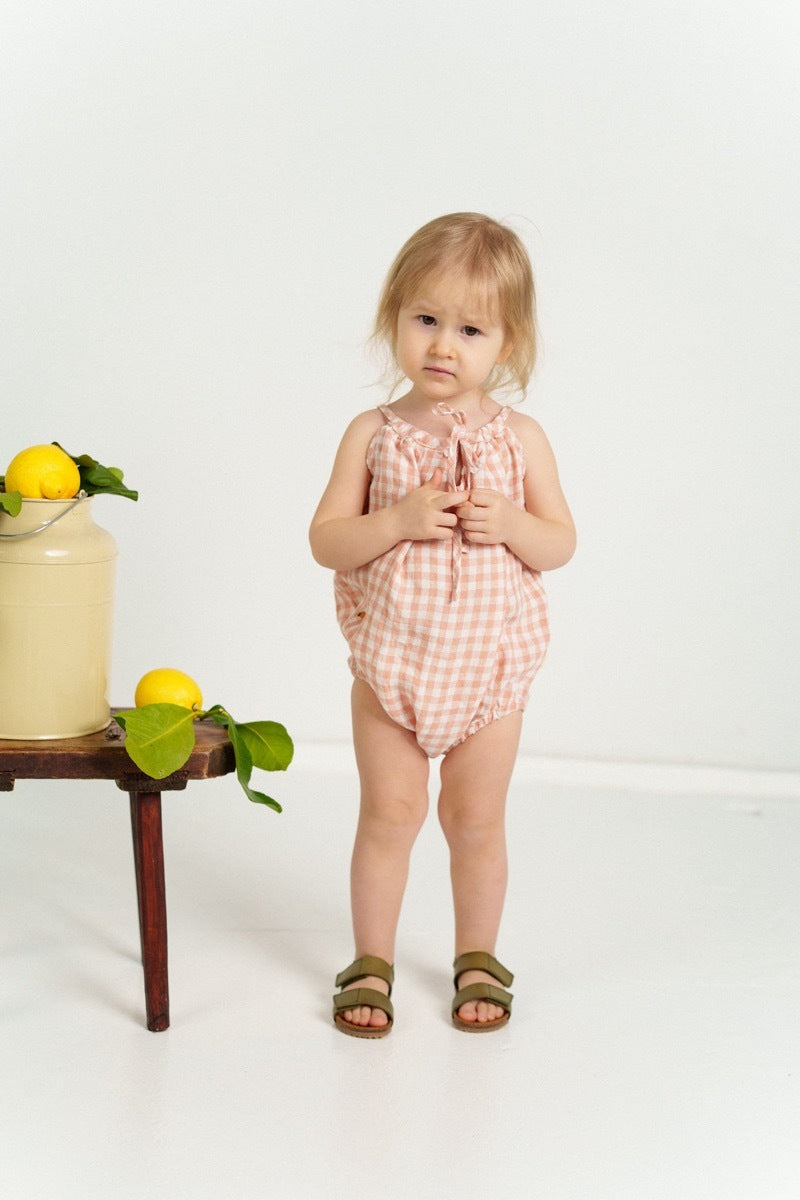Romper Dara Checked Peach with Apple Embroidery