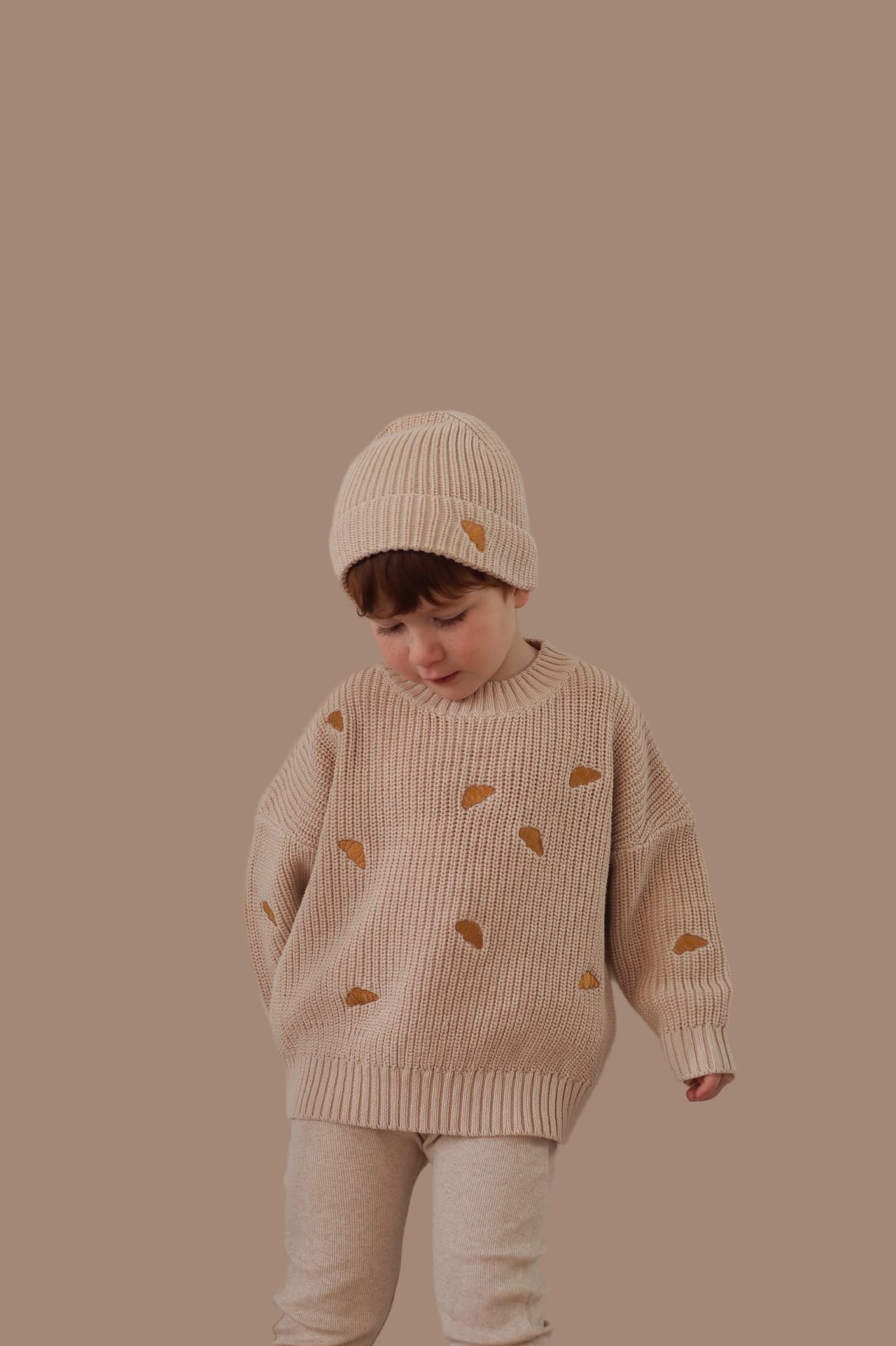 NARBONNE knit w. embroidered croissants
