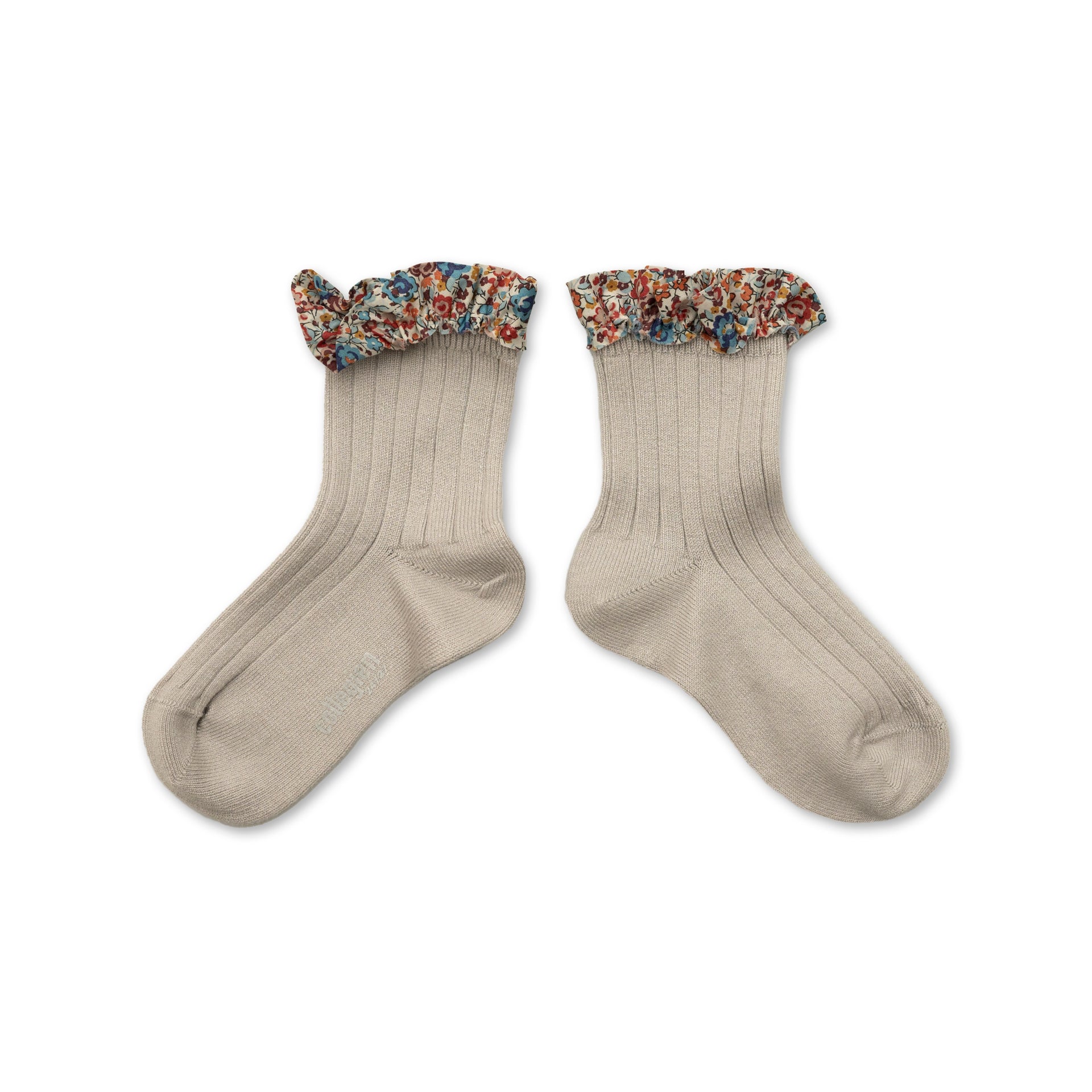 Charlotte - Liberty Ruffle Ribbed Ankle Socks - Gris Perle
