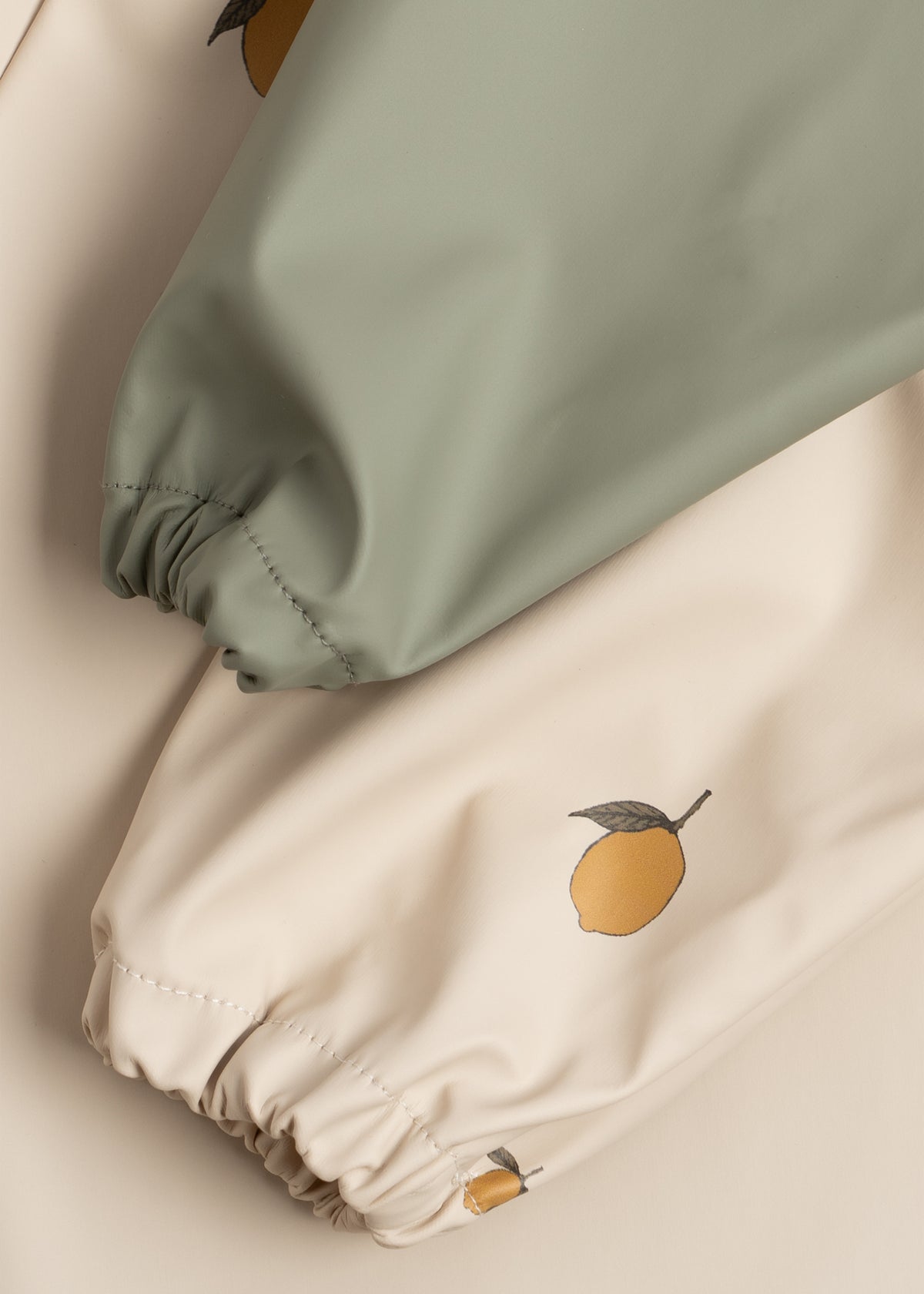 2 Pack Dinner Bib With Sleeves - Lemon