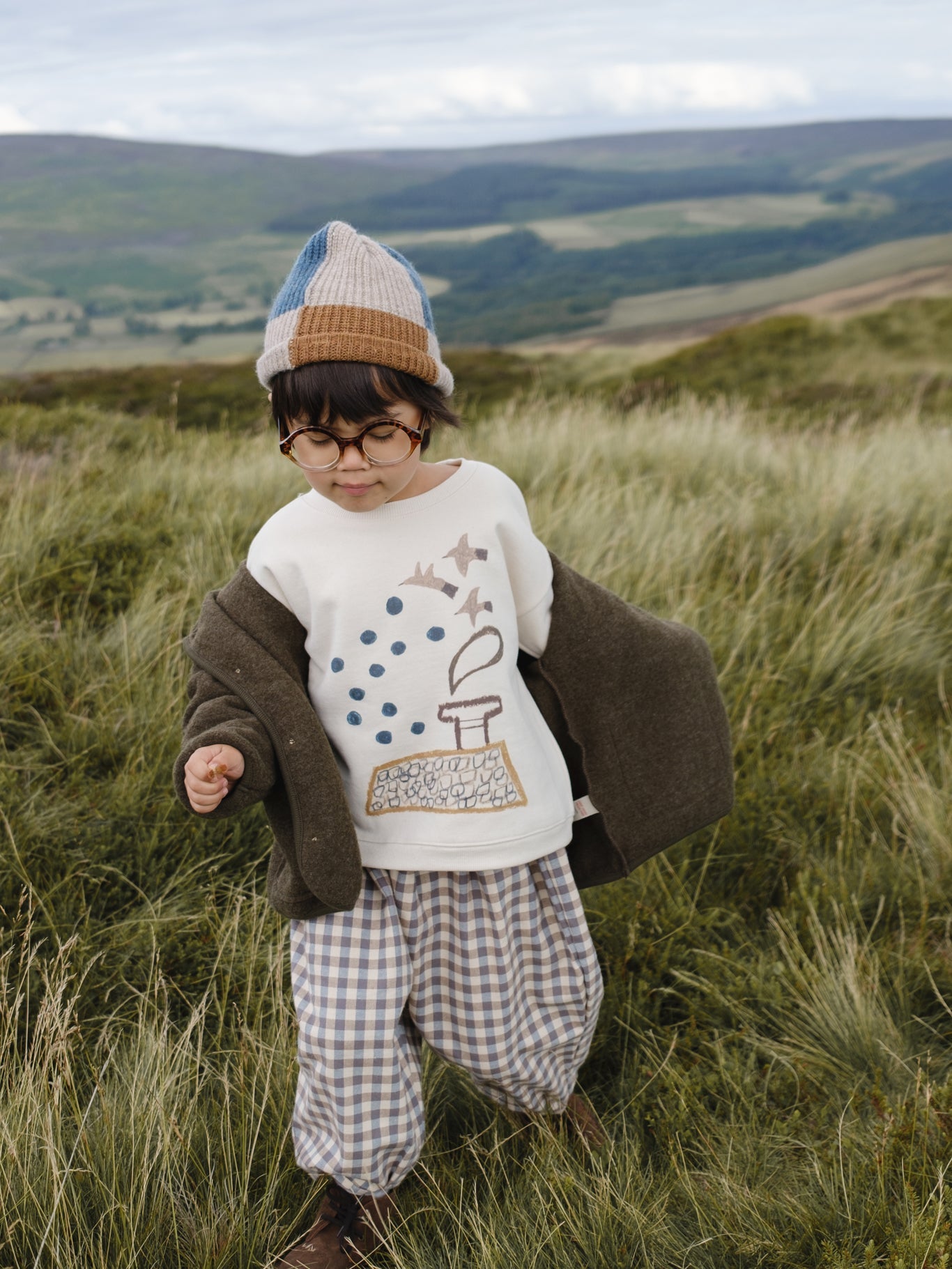Rooftop Gathering Sweatshirt Undyed